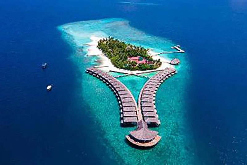 Dhiggiri Island