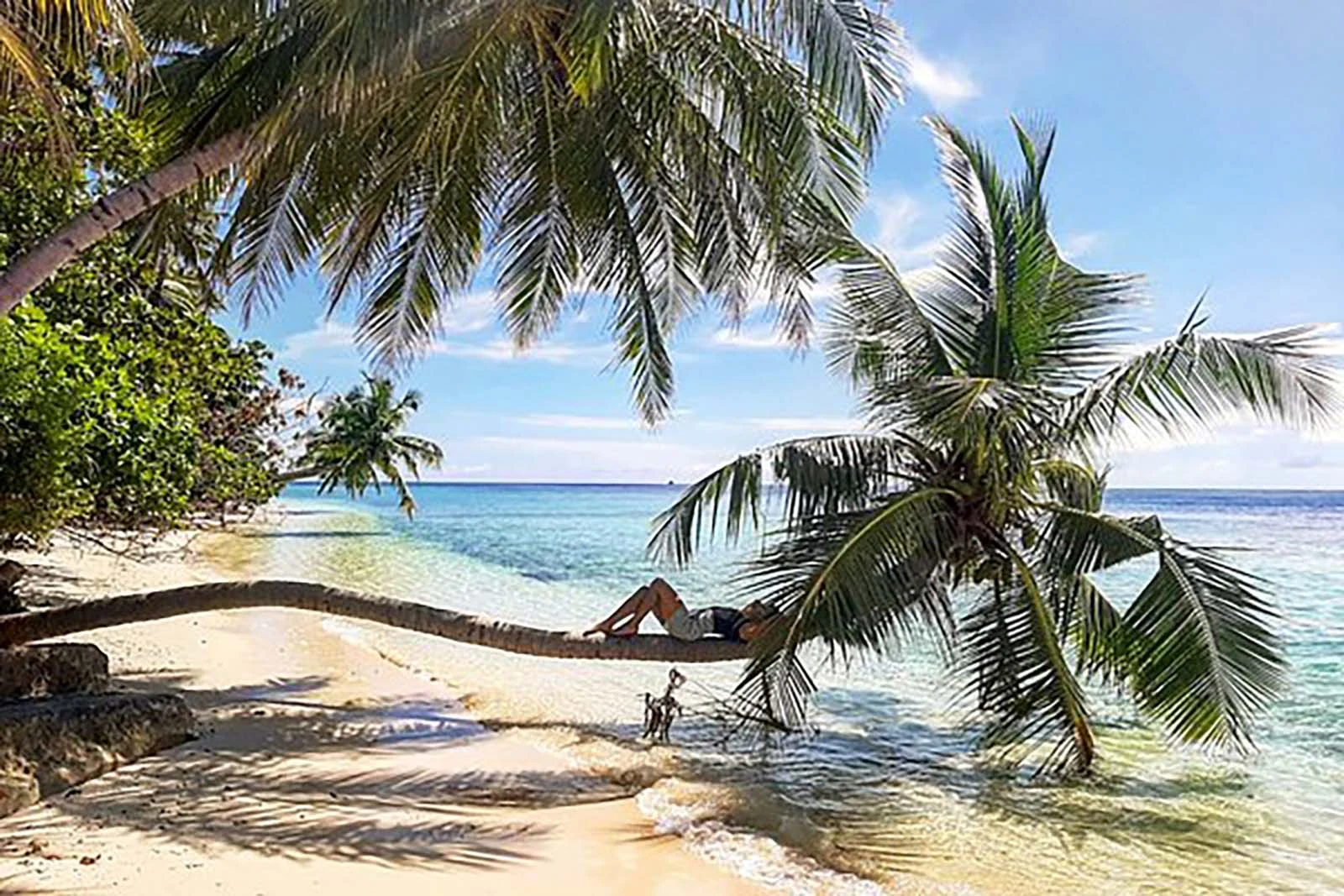 Felidhoo Island