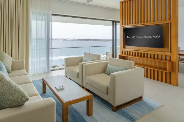 Premium Sea Front 3 Bedroom Master Suite