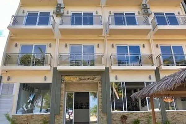 iCom Marina Sea View Maafushi 