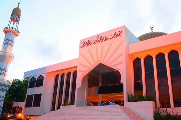 Malé City Tour