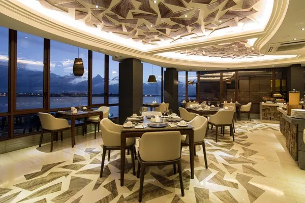 Cloud Restaurant