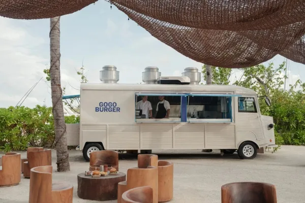 Gogo Burger