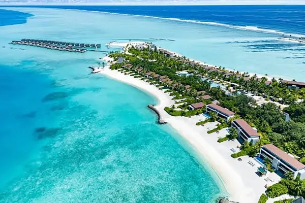  Kuda Villingili Resort Maldives