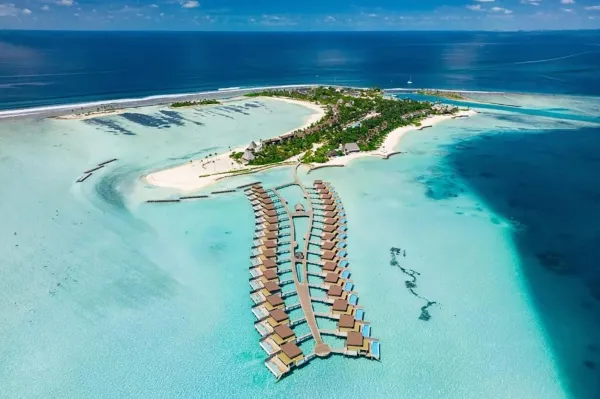  Kuda Villingili Resort Maldives