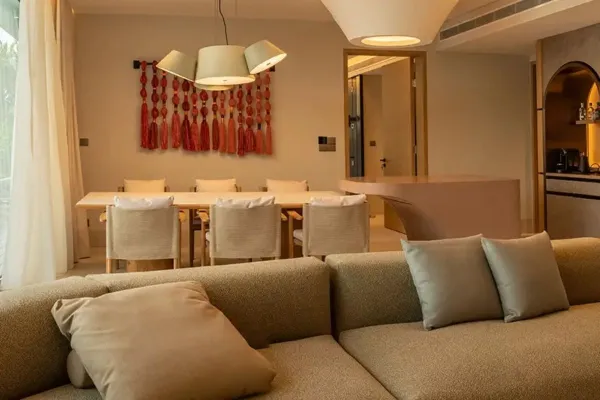 Pavillion Bar
