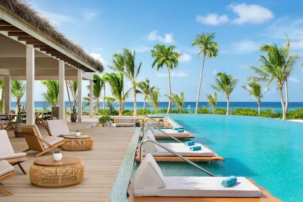 Hilton Amingiri Maldives Resort & Spa