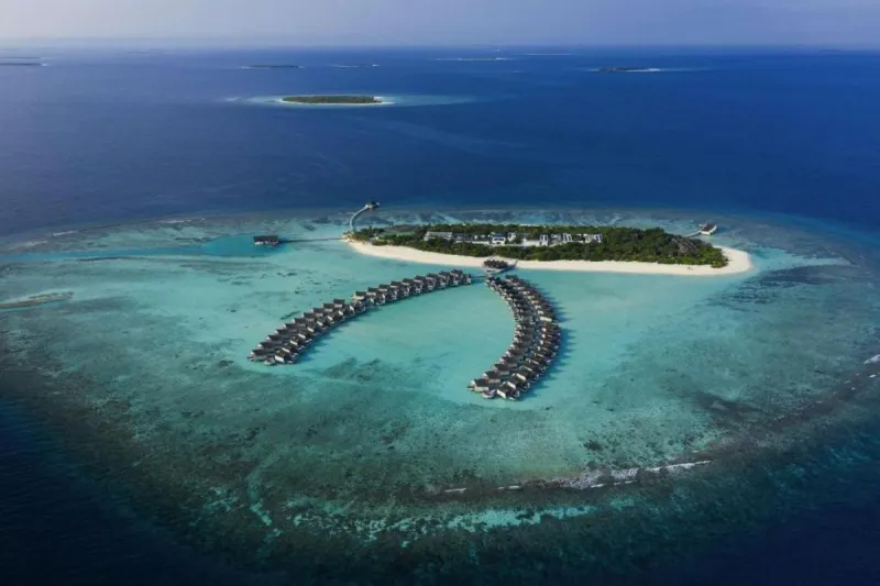 Mövenpick Resort Kuredhivaru Maldives