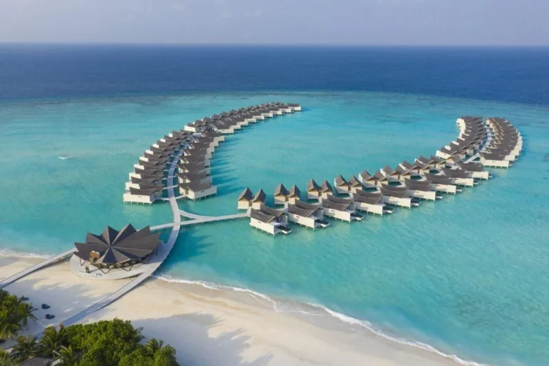 Mövenpick Resort Kuredhivaru Maldives