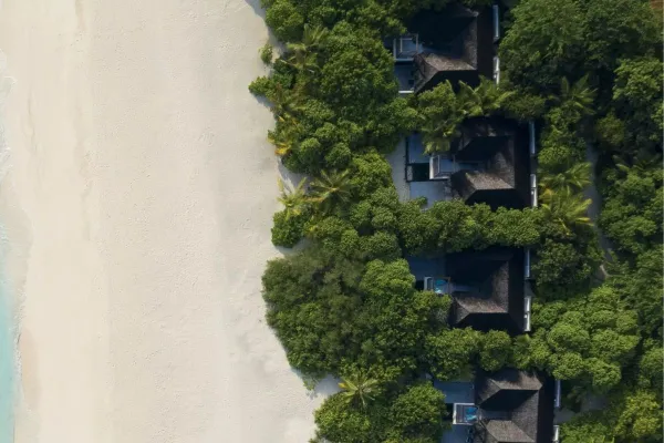 Latitude 5.5 Maldives Restaurant
