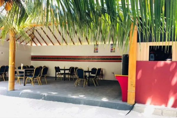 Seli Poeli Cafe & Restaurant