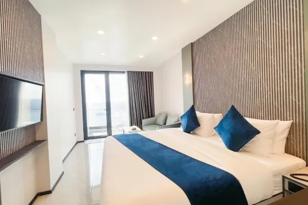 Premium Deluxe Family Room with Balcony and Sea View 