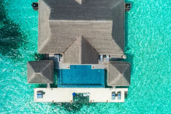 Rehendhi Presidential Overwater Suite – Two Bedroom with Pool