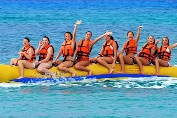 Banana Boat & Towable Rides
