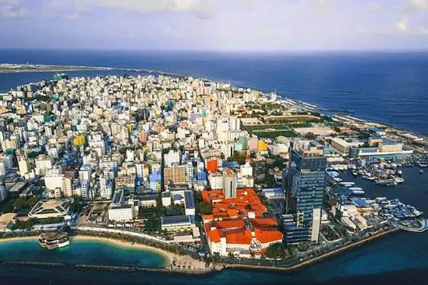 Malé City Tour