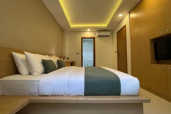 Super Deluxe Double Sea View & Balcony