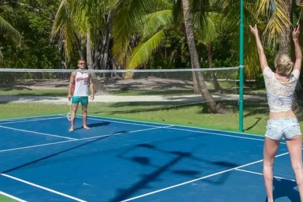 Badminton