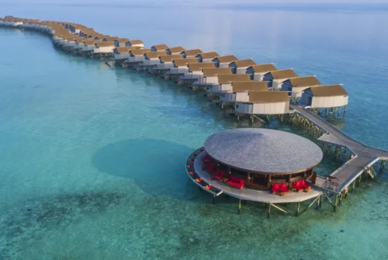  Centara Ras Fushi Resort & Spa Maldives