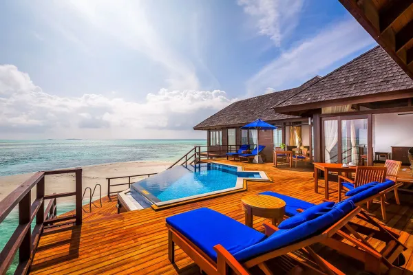 Presidential Water Suite (Two Bedroom)