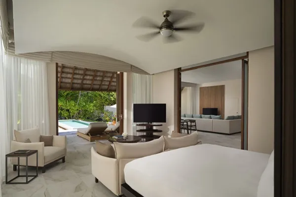 3 Bedroom Beach Suite with Pool