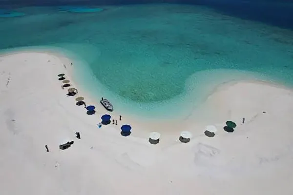 Sandbank + Snorkeling