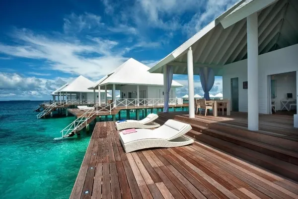 Diamonds Thudufushi Maldives