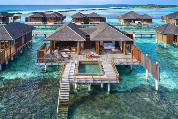 One Bedroom Ocean Suite with Pool (1OSP)