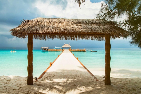 Welcome Jetty at Nakai Maayafushi