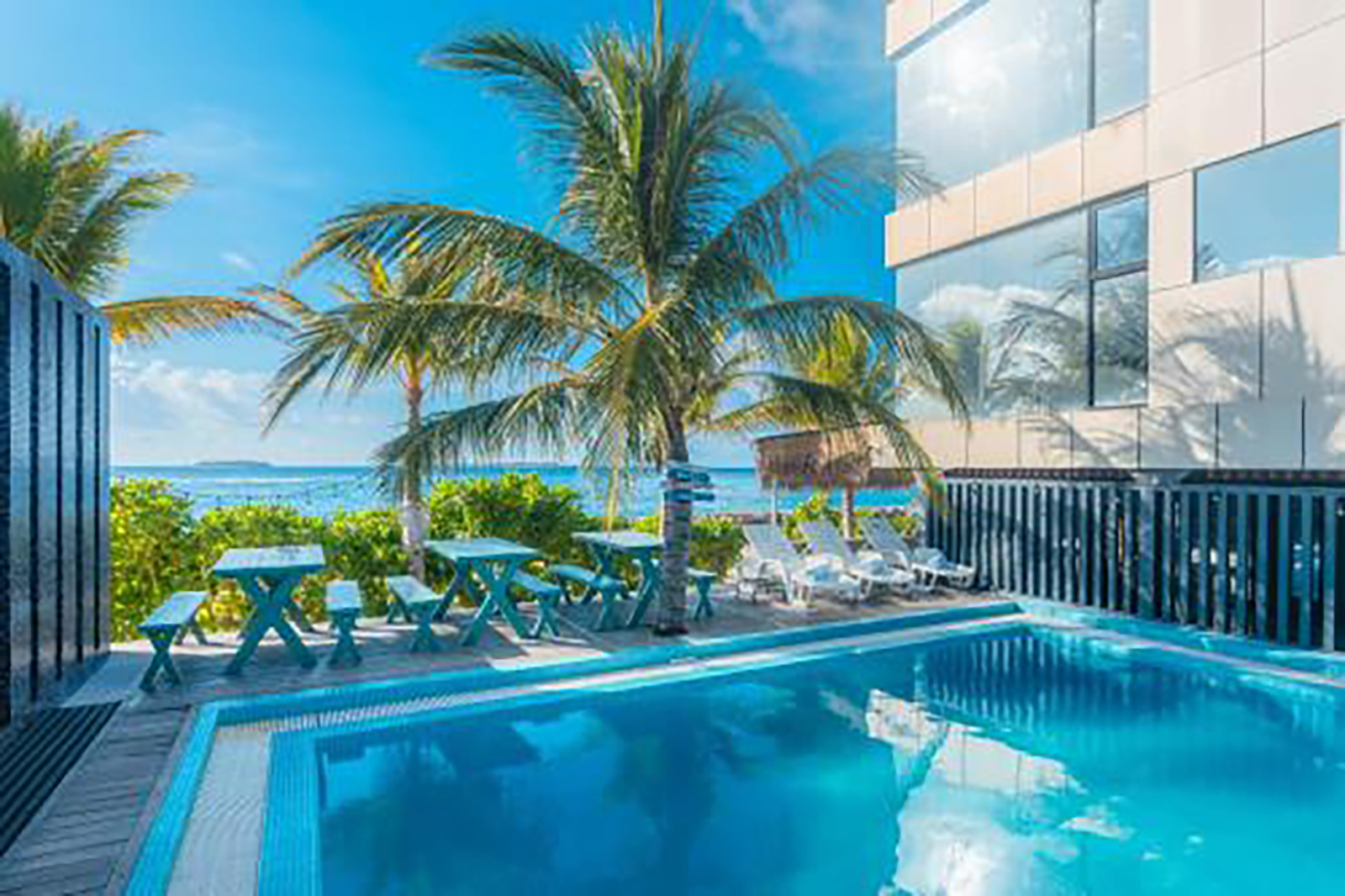 Wings By Hawks Hotels, B. Kamadhoo