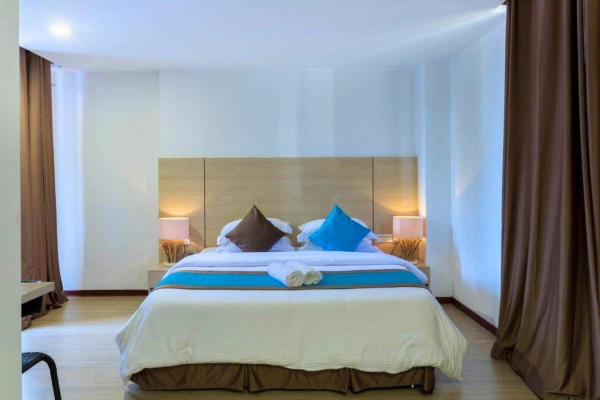 Suite Room with Balcony