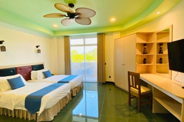 Super Deluxe Room  