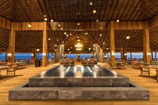 Canneli Restaurant - Hurawalhi Island Resort