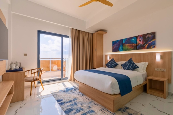 Deluxe Seaview with Mini Balcony