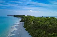 Dhigurah Beach