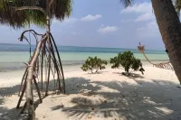 Goidhoo Beach