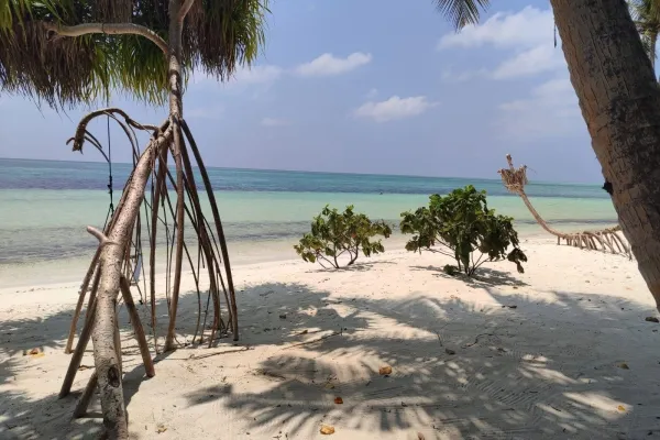Goidhoo Beach