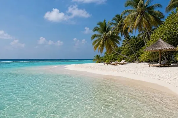Lhosfushi Bikini Beach