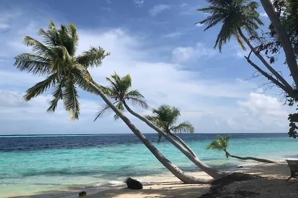 Felidhoo Bikini Beach