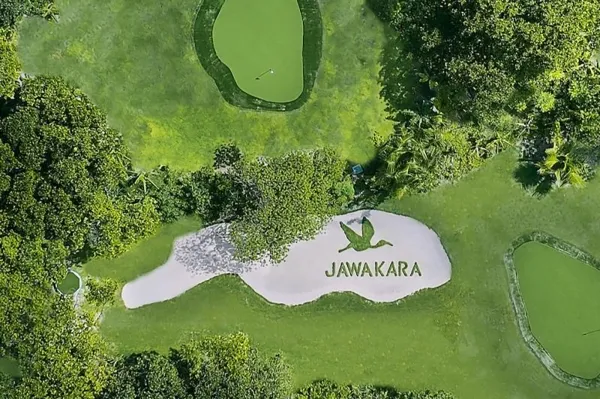The Biggest Golf Course in the Maldives